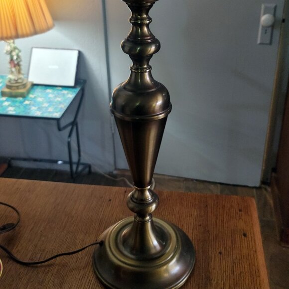 Vintage Brass Table Lamp - Picture 1 of 2
